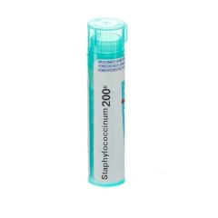 STAPHYLOCOCCINUM 200K GR 4G BOIRON